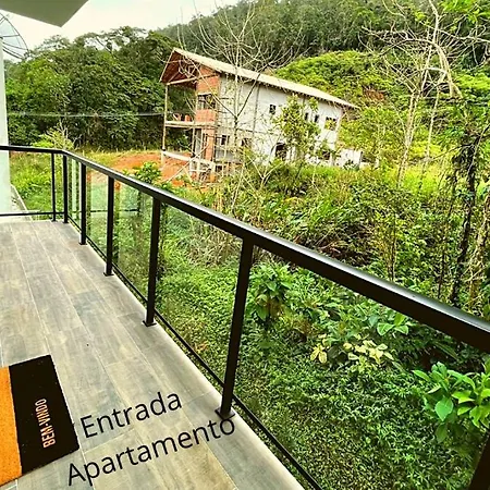 Refúgio Praia Lagoinha Ubatuba-SP Condomínio Samola apto 07-3