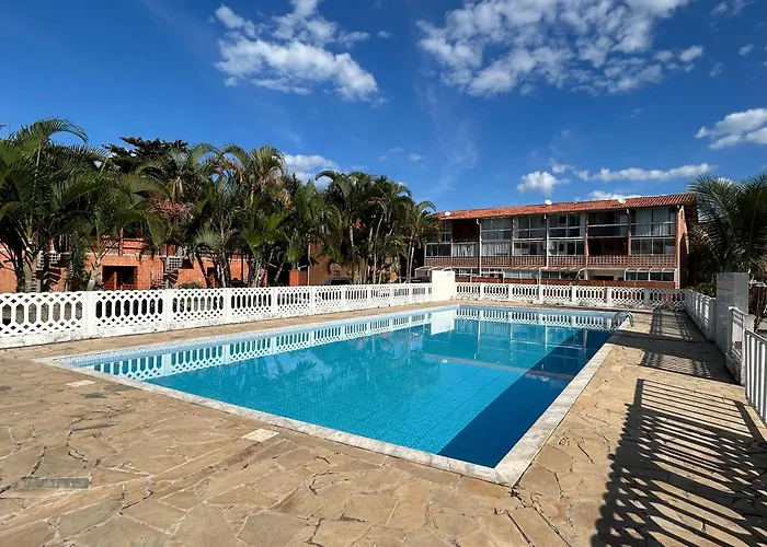 Apartamento 200 metros Praia do Sapê em Ubatuba
